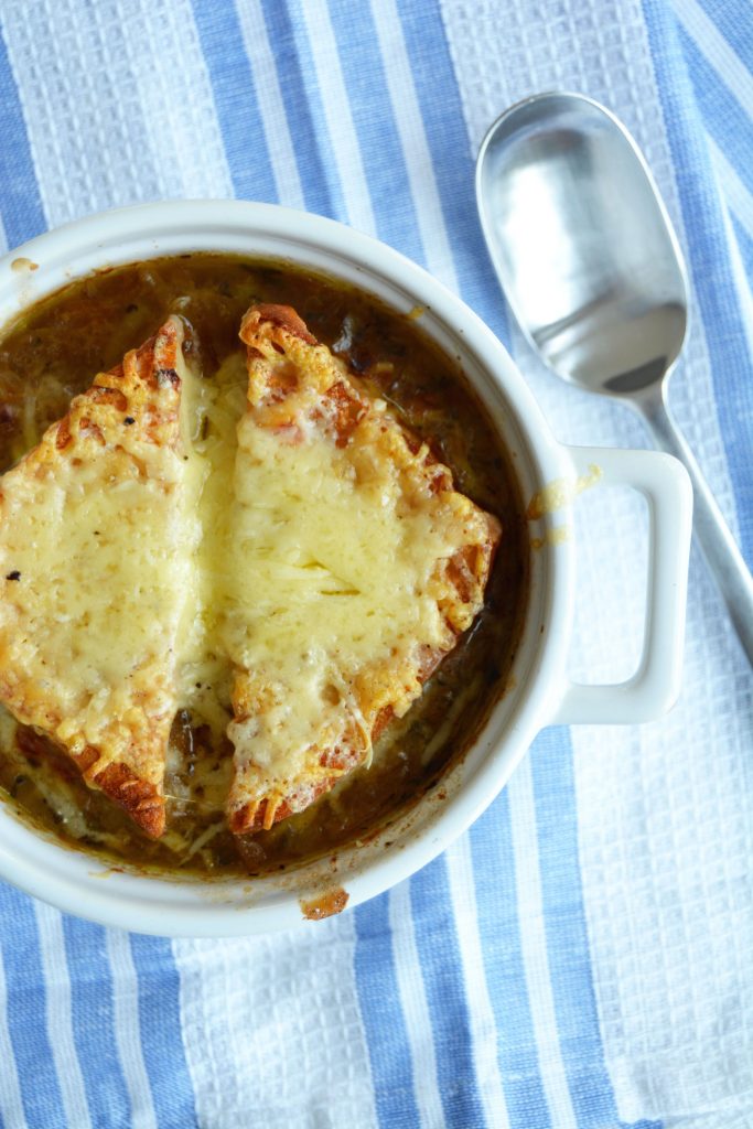 Fransk løksuppe med gruyereost